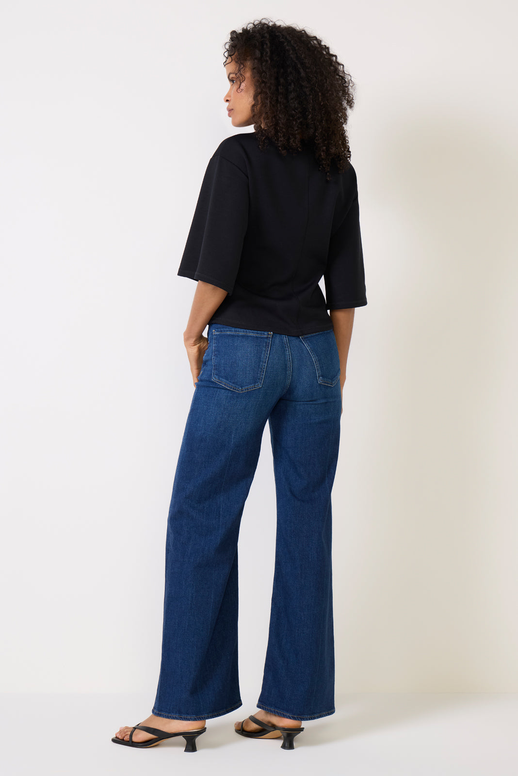 Lyra Long Wide Leg Jean