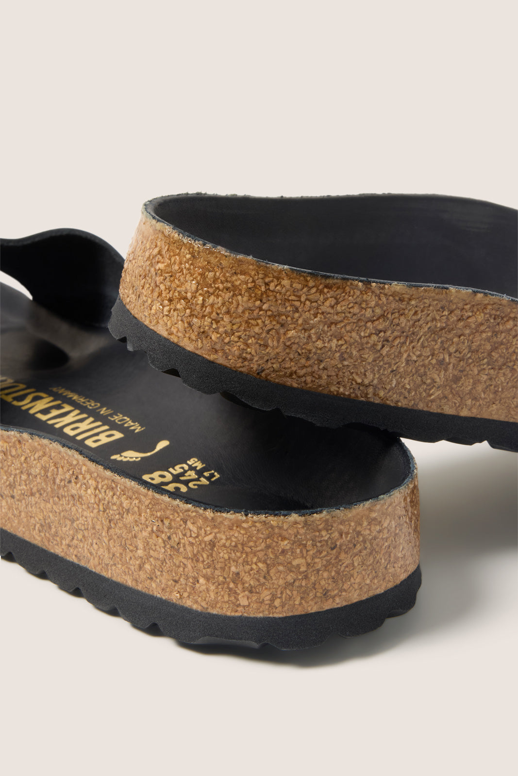 Madrid Big Buckle High Shine