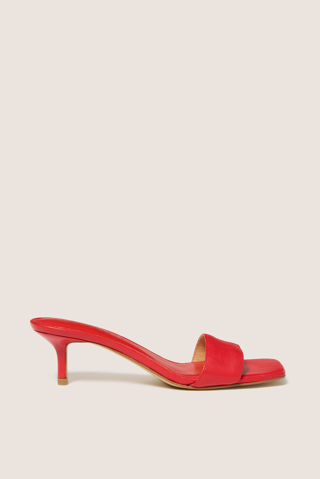 Sidnee Heel