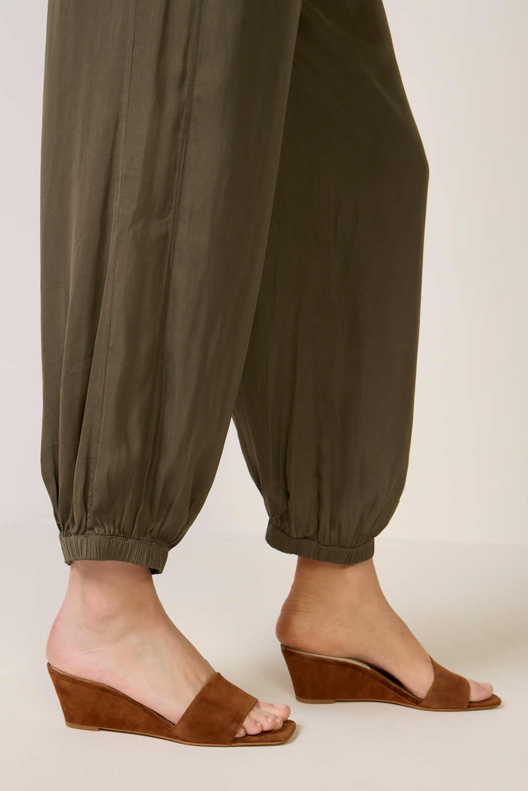 Melody Soft Micro Balloon Pant