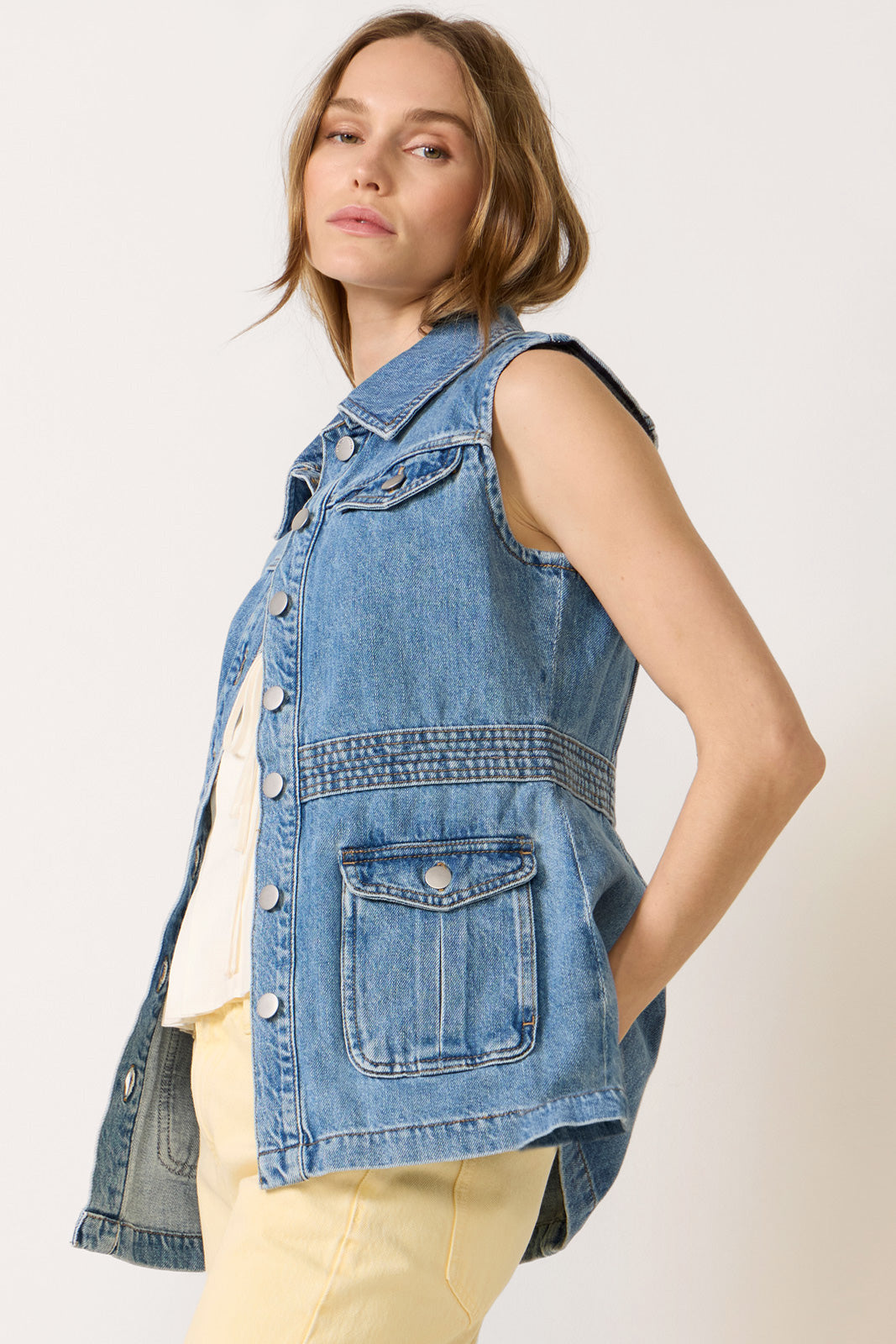Demi Vest