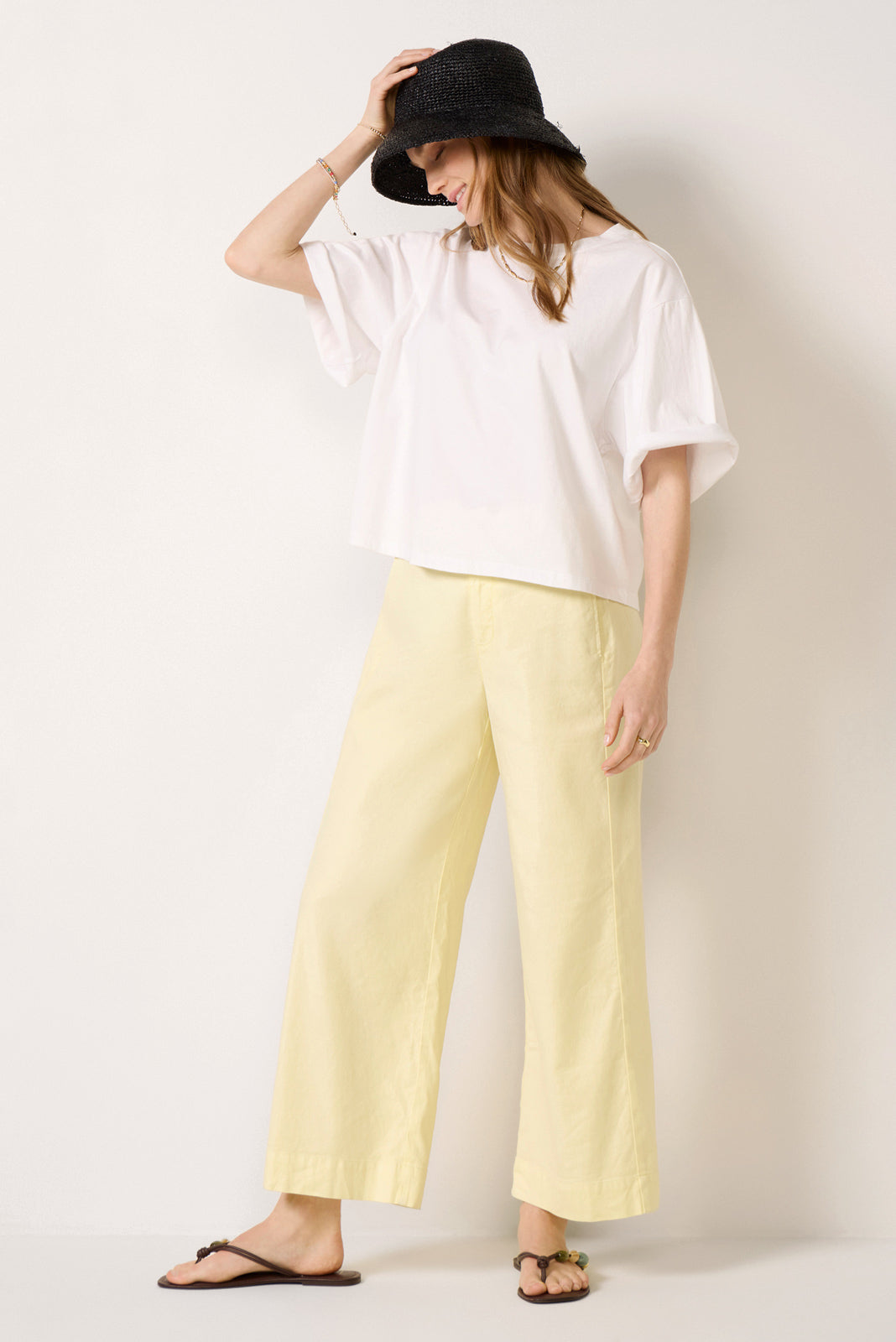Joelle Stretch Linen Crop Pant