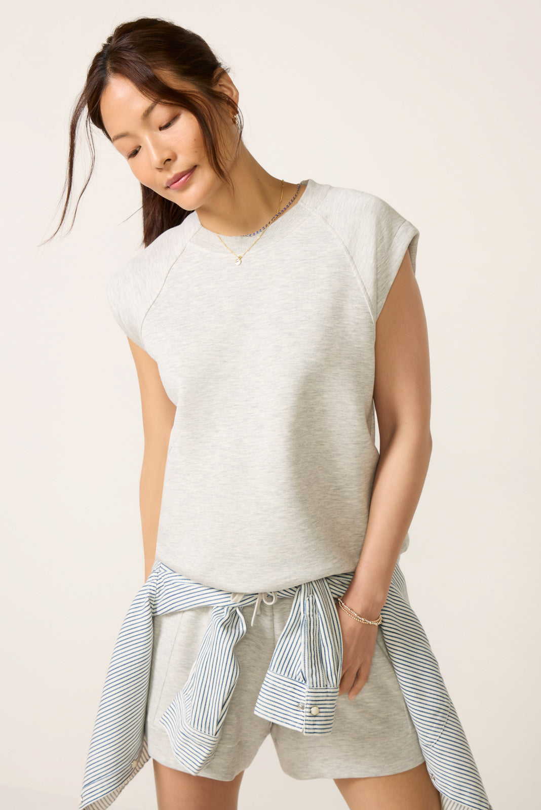 Salome Raglan Sweatshirt