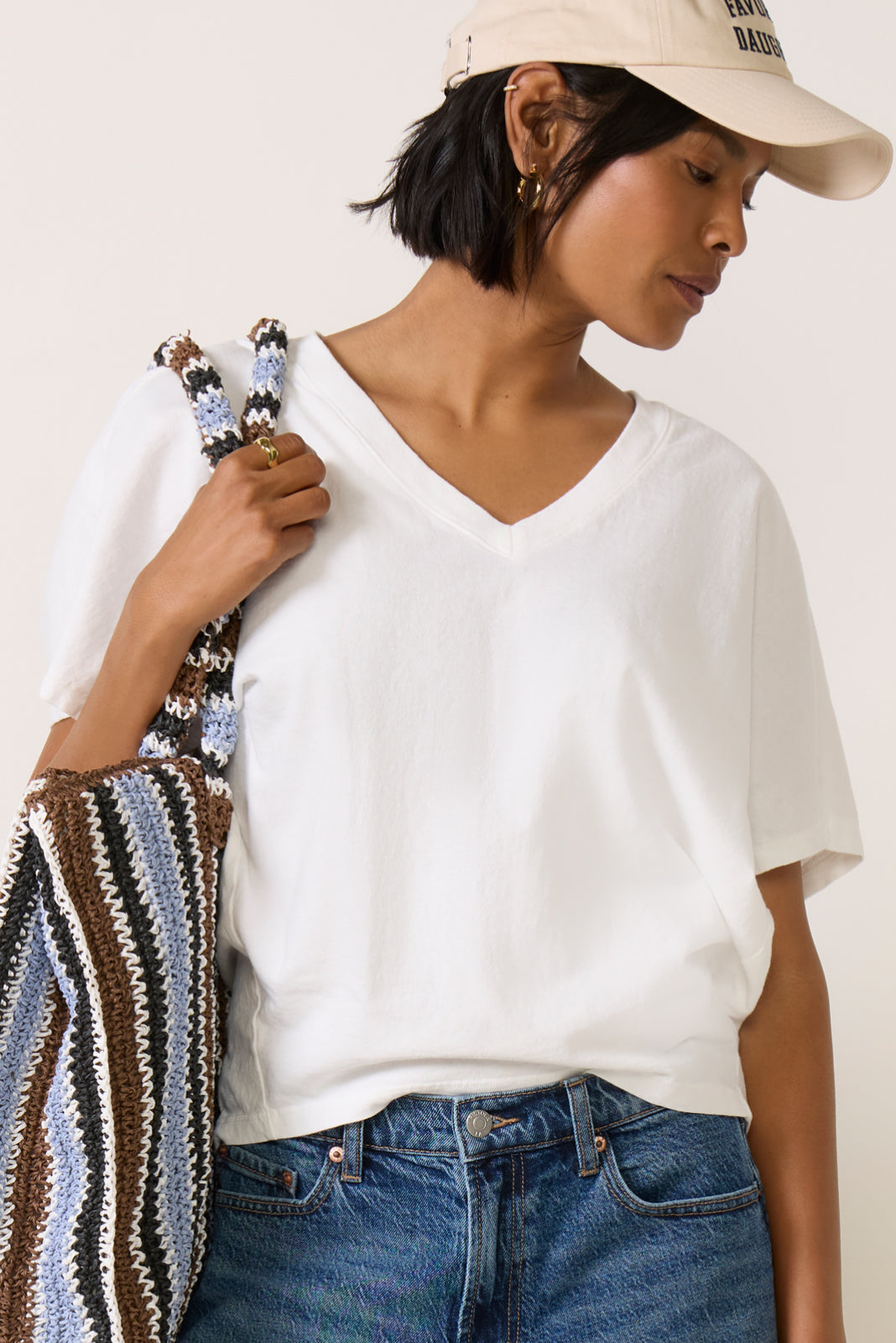 Livia Easy V Neck Top