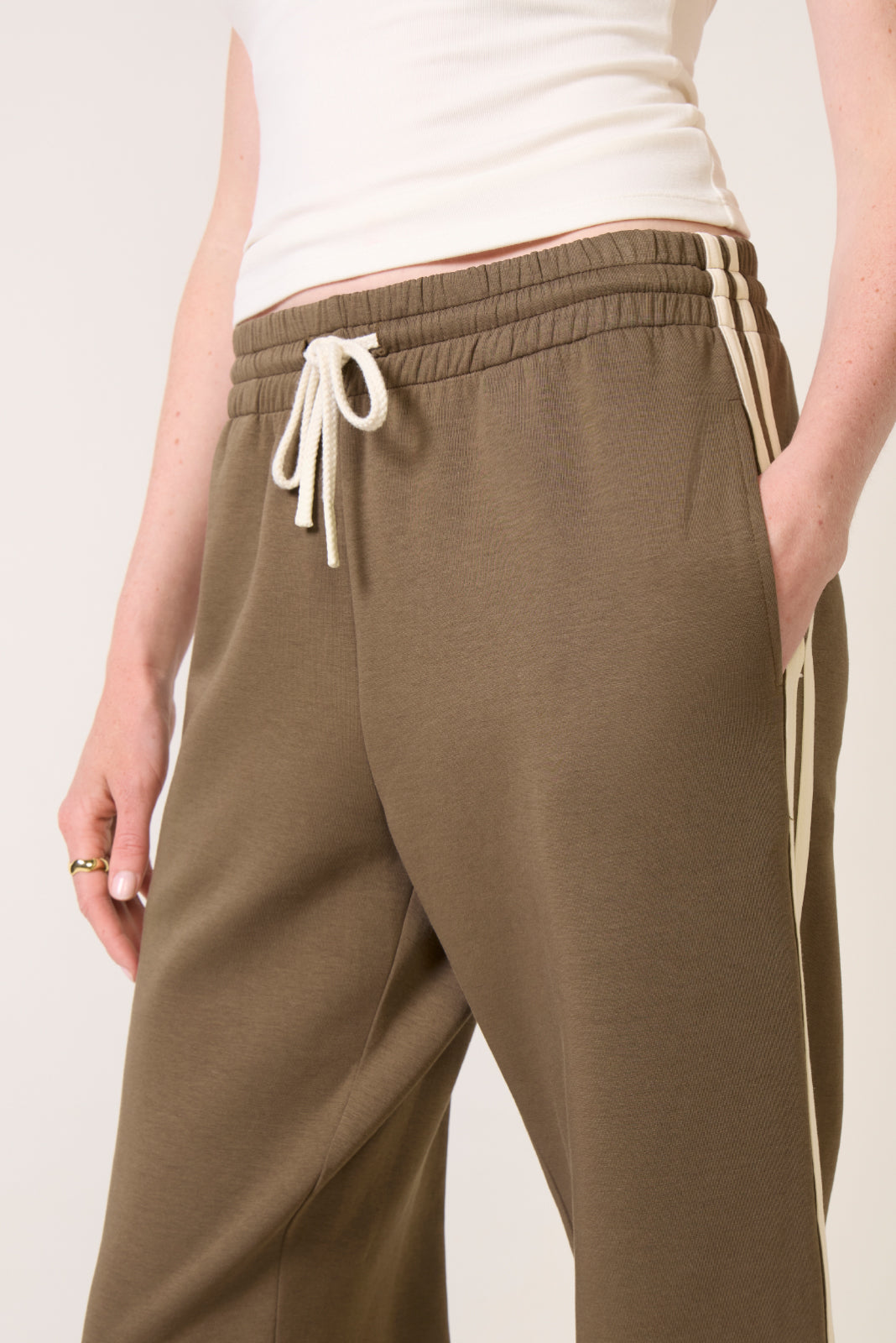 Claud Travel Track Pant