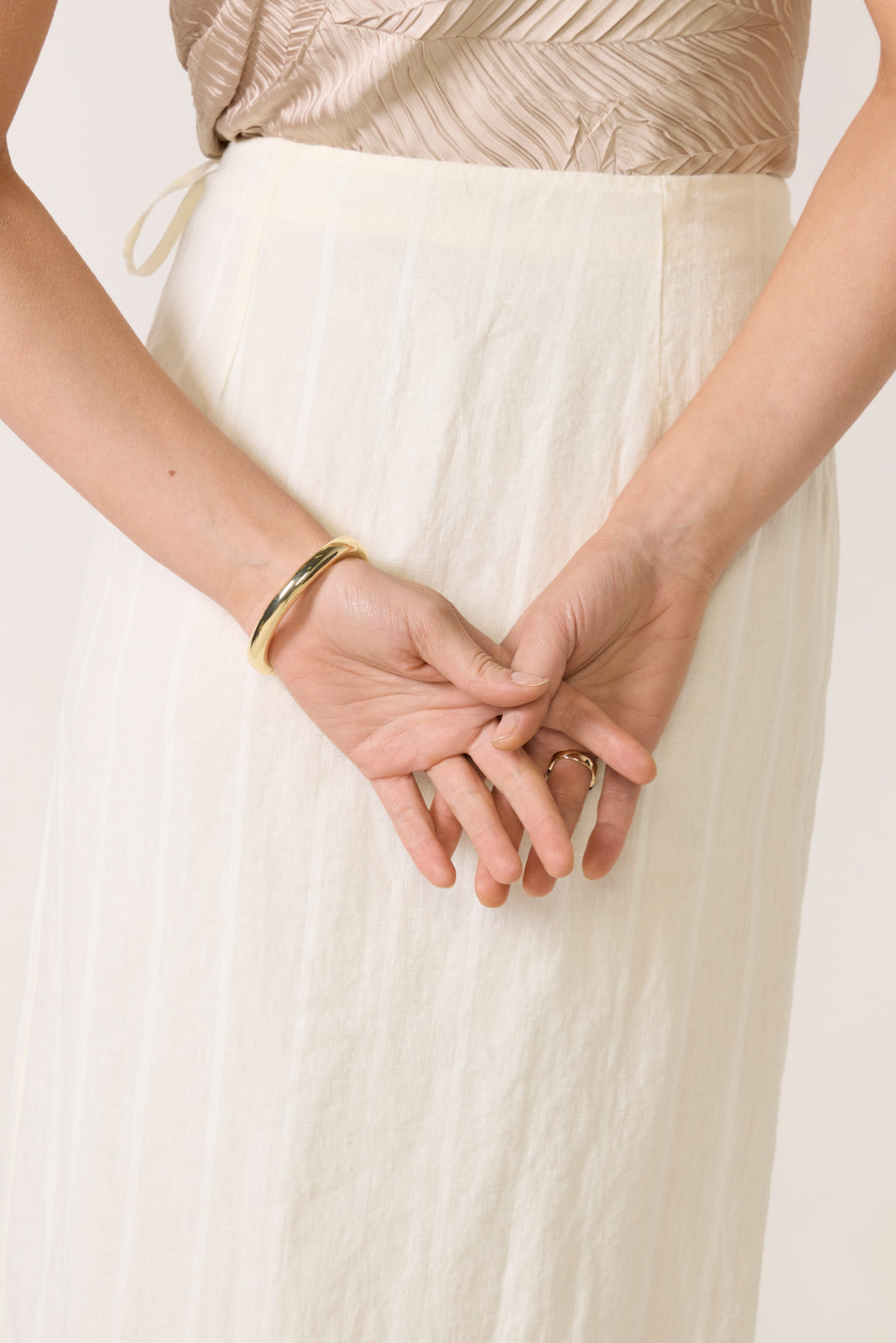 The Invisible String Skirt