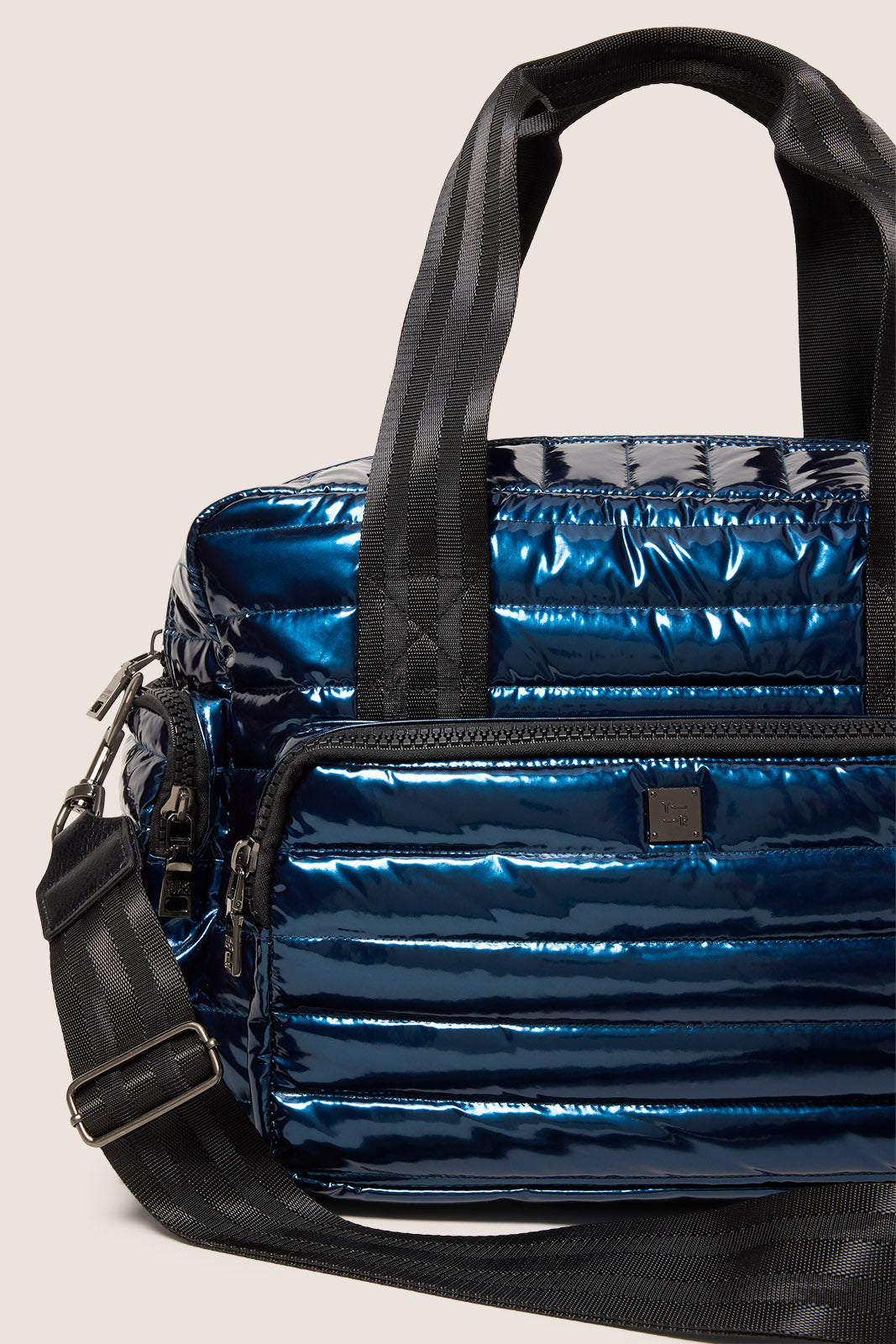 Voyager Travel Tote
