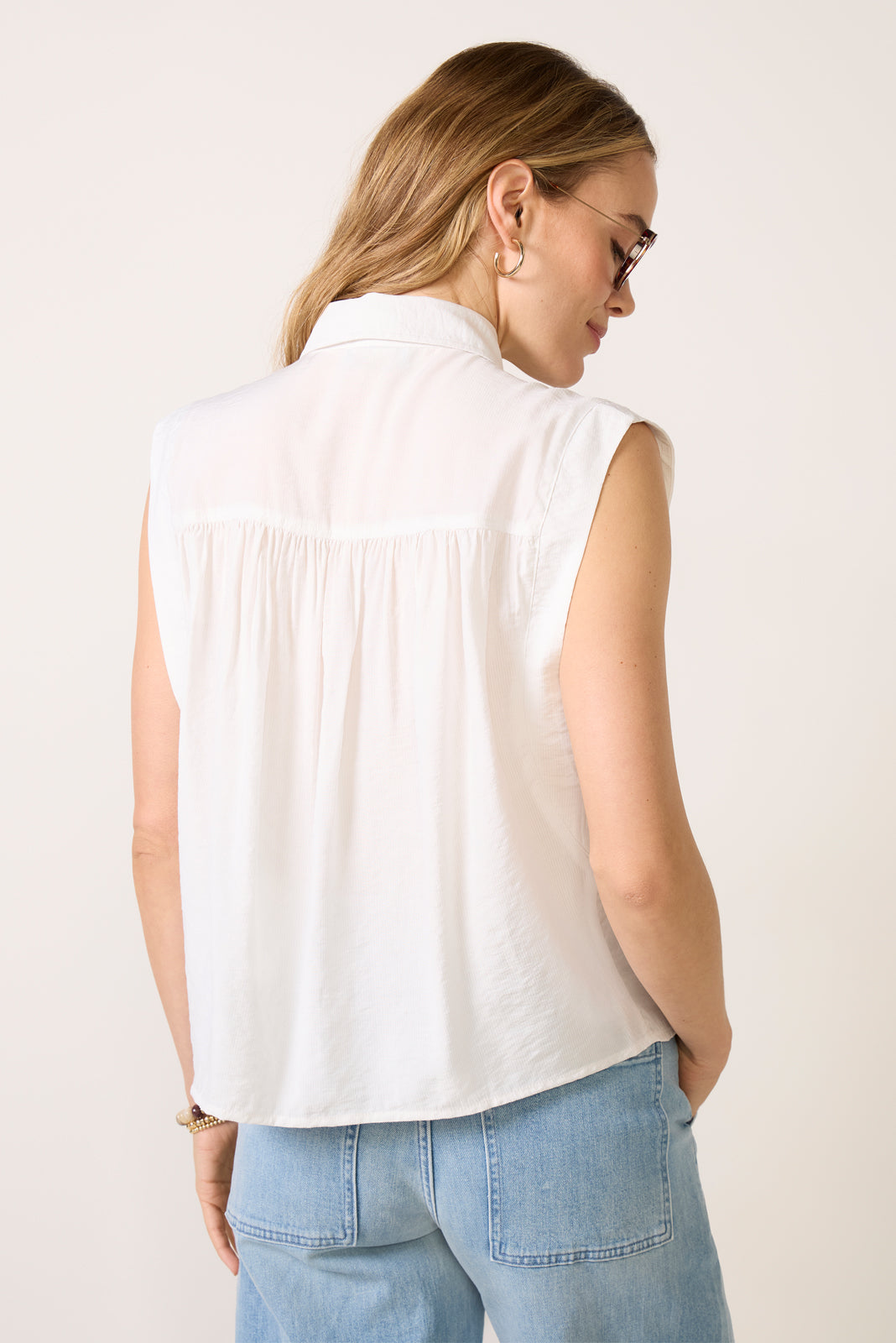 Rhodes Sleeveless Shirt