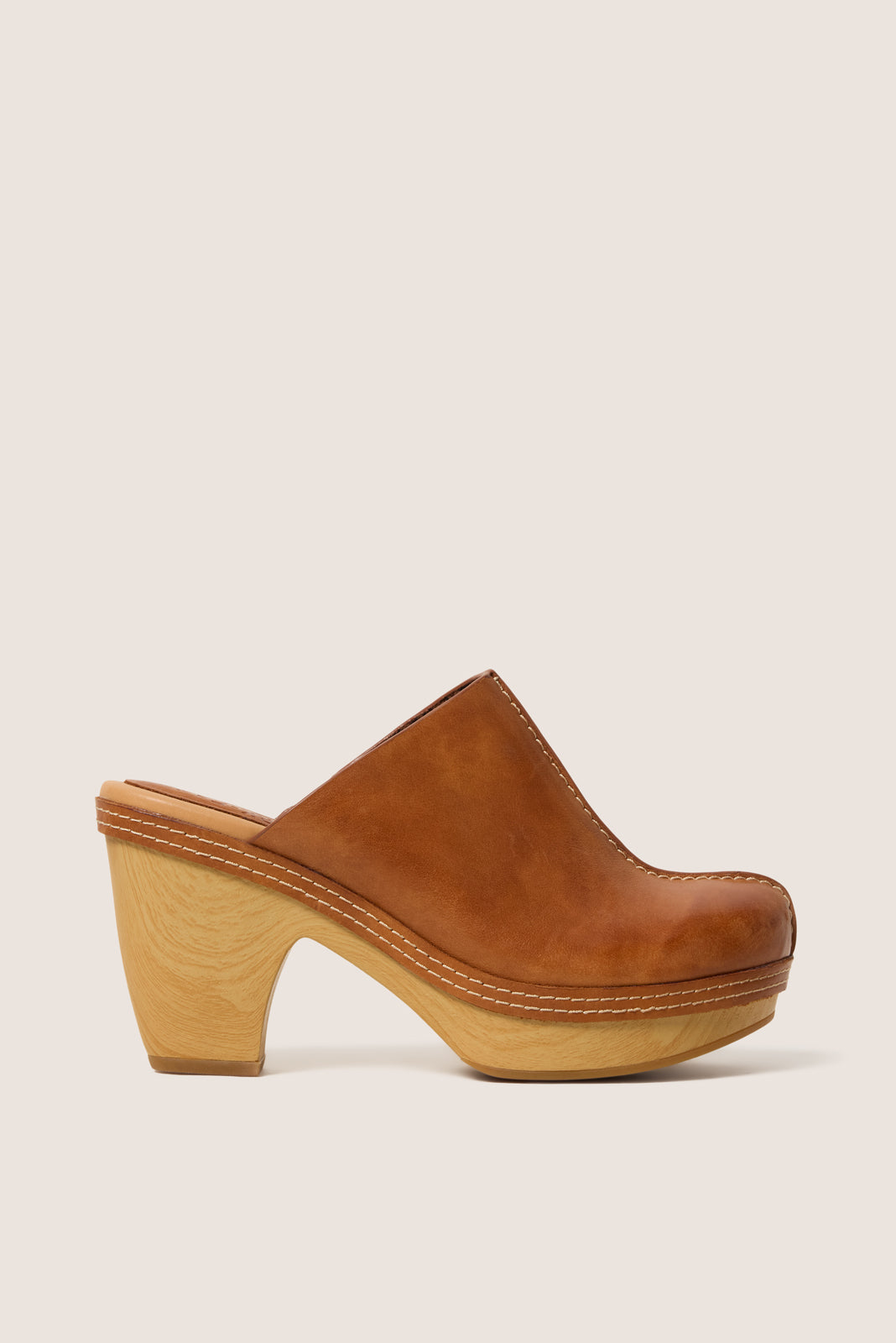 Gwendolyn Clog