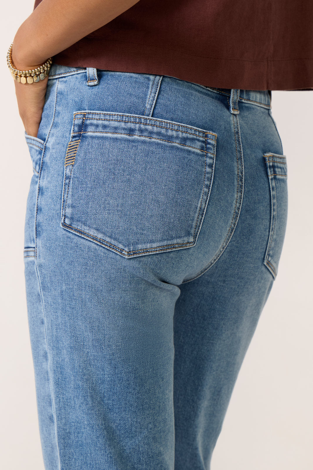 Quincy Straight Utility