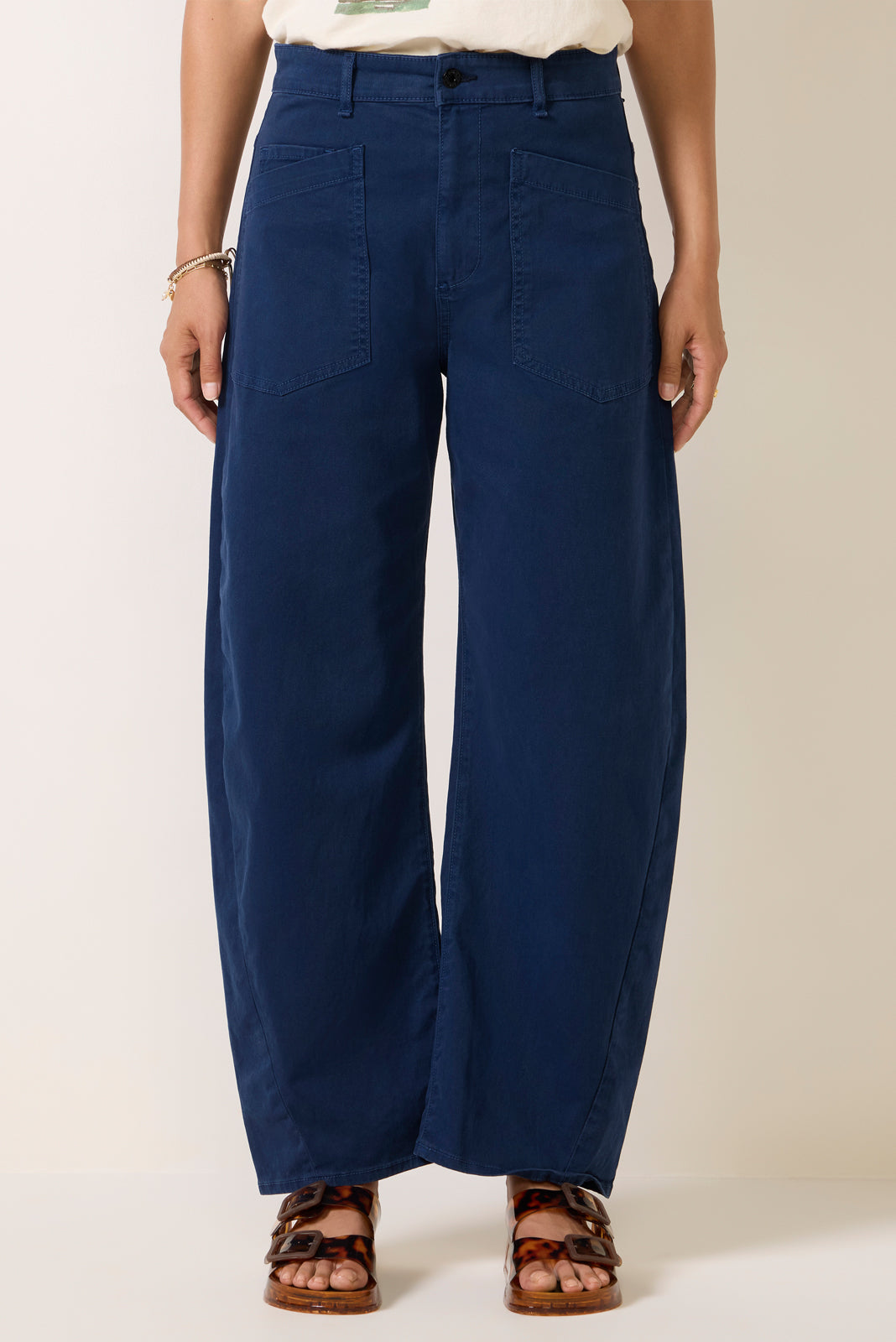 Twisted Barrel Pant