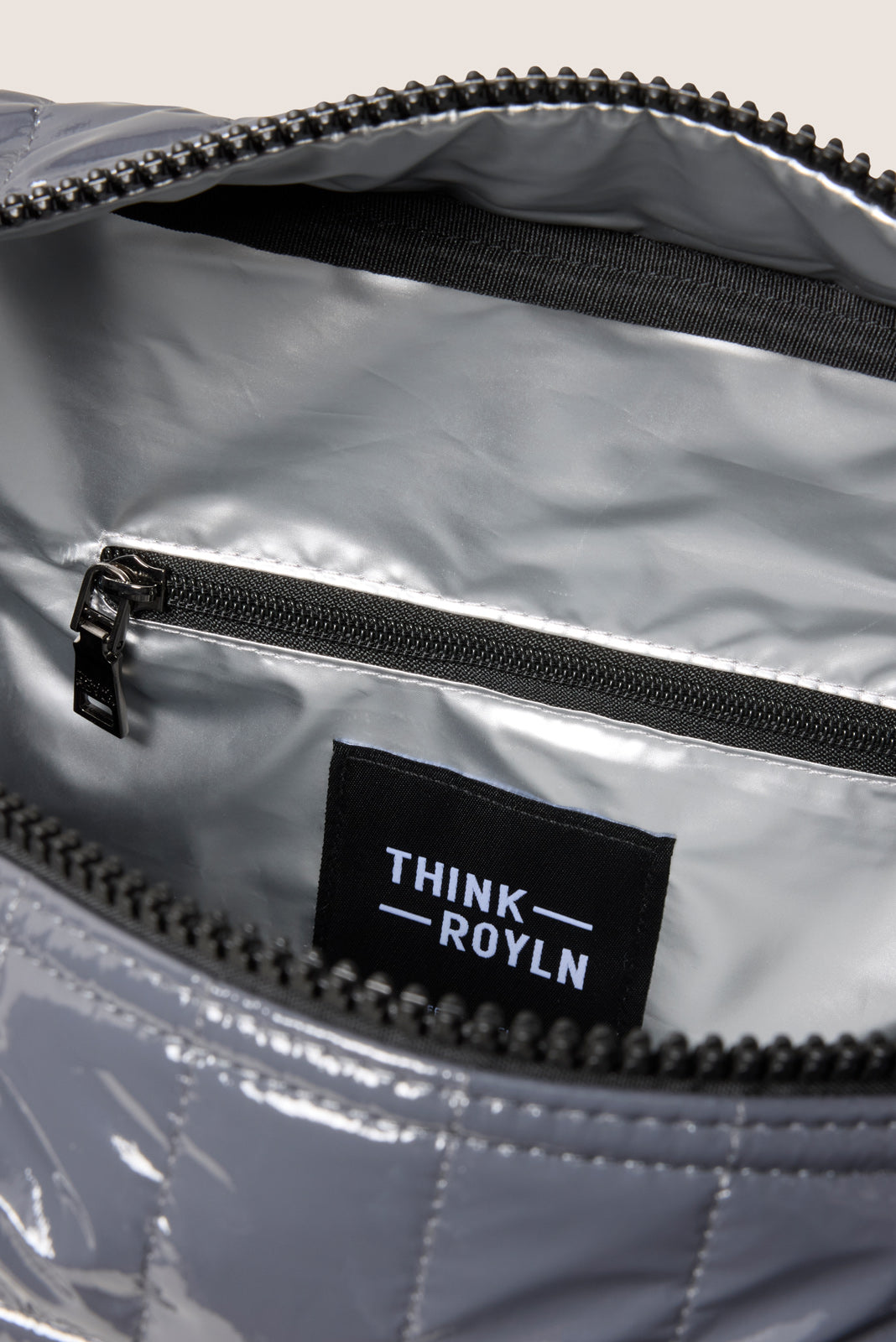 Voyager Travel Tote