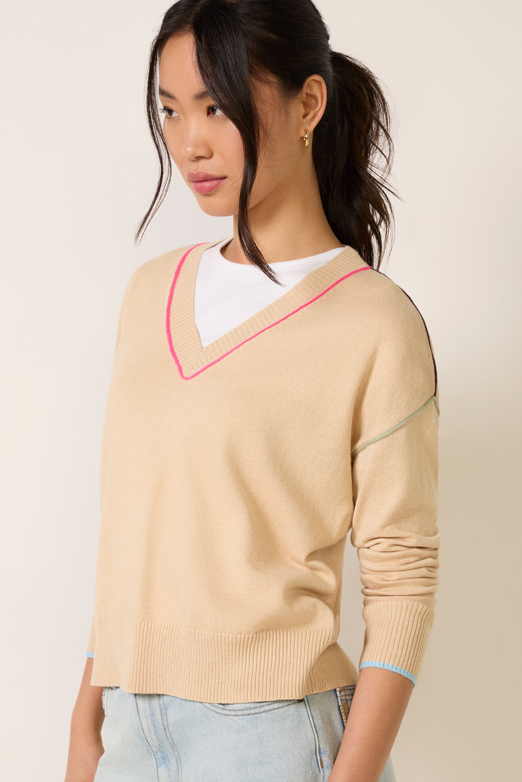 Pop Stix V Neck Pullover
