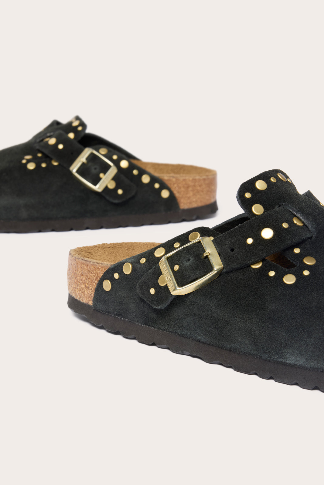 Boston Rivets Clog