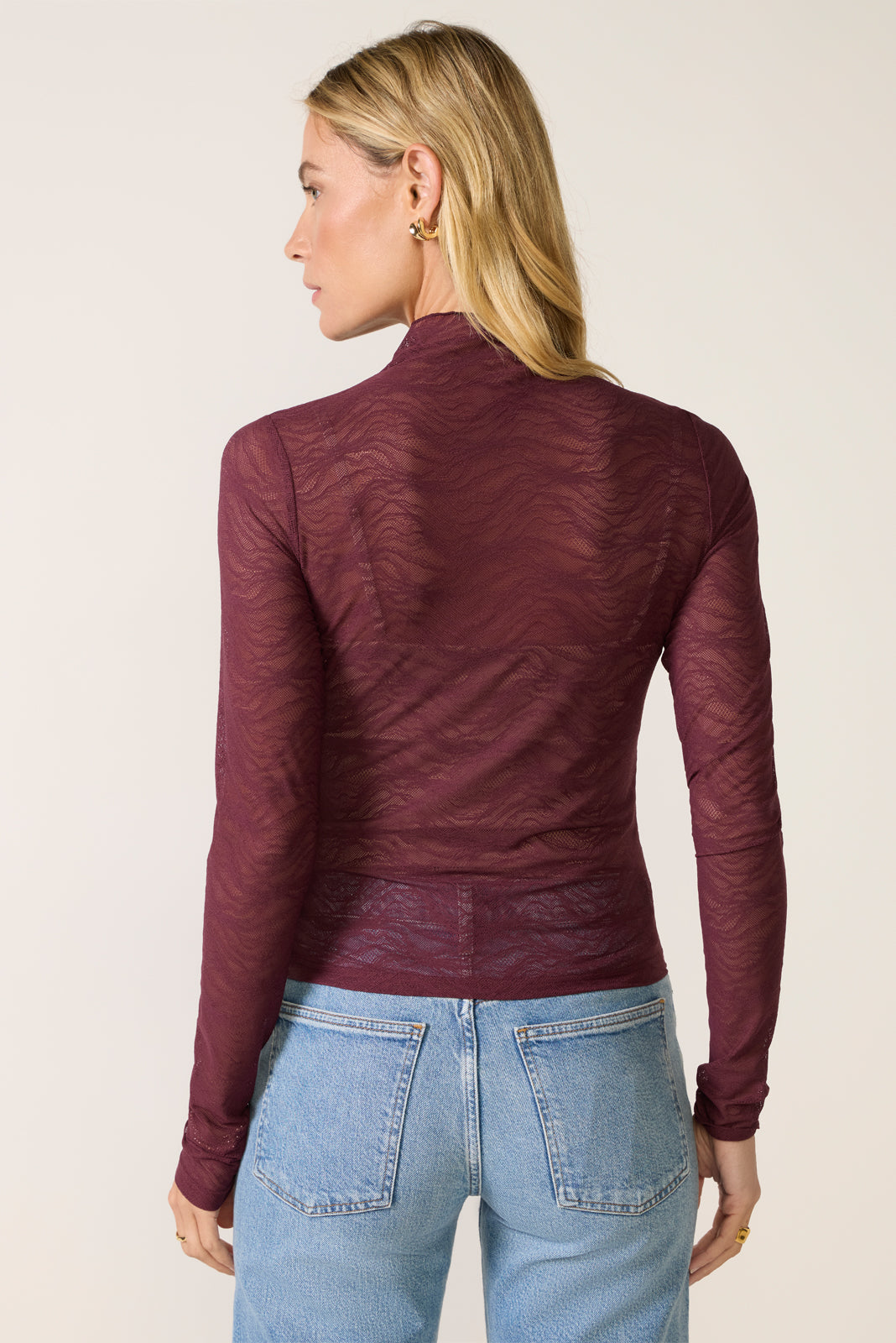 Kimmy Lace Layer