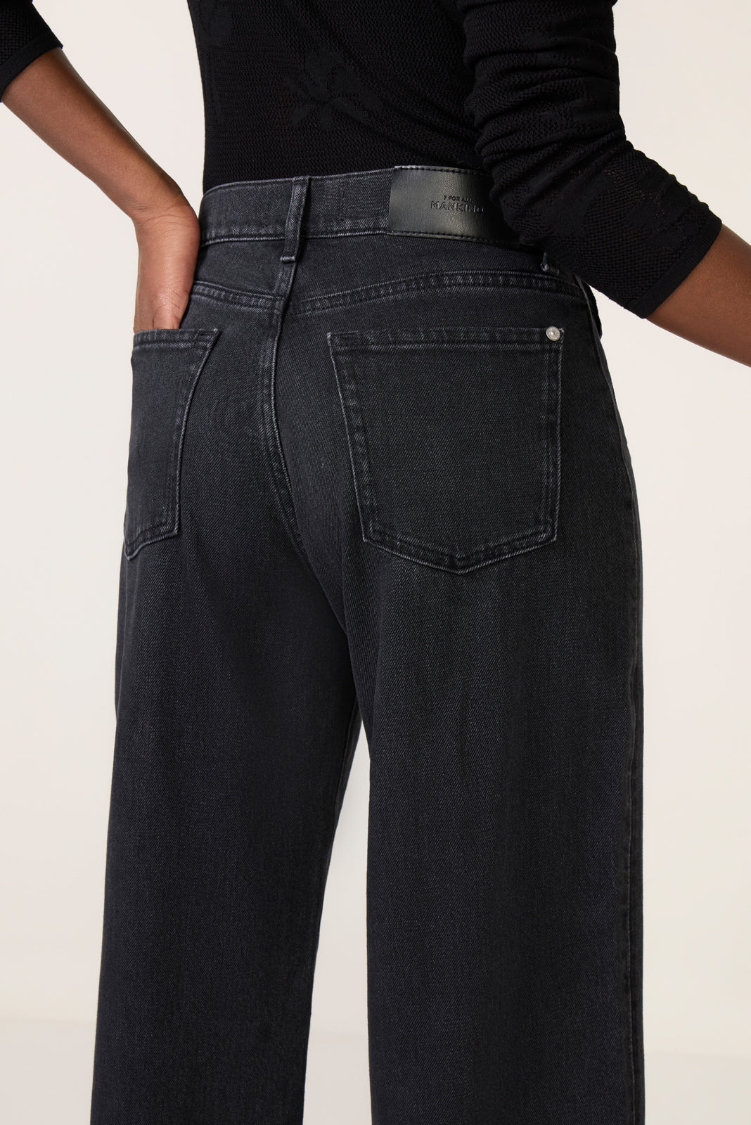 Lotta Wide Leg Jean