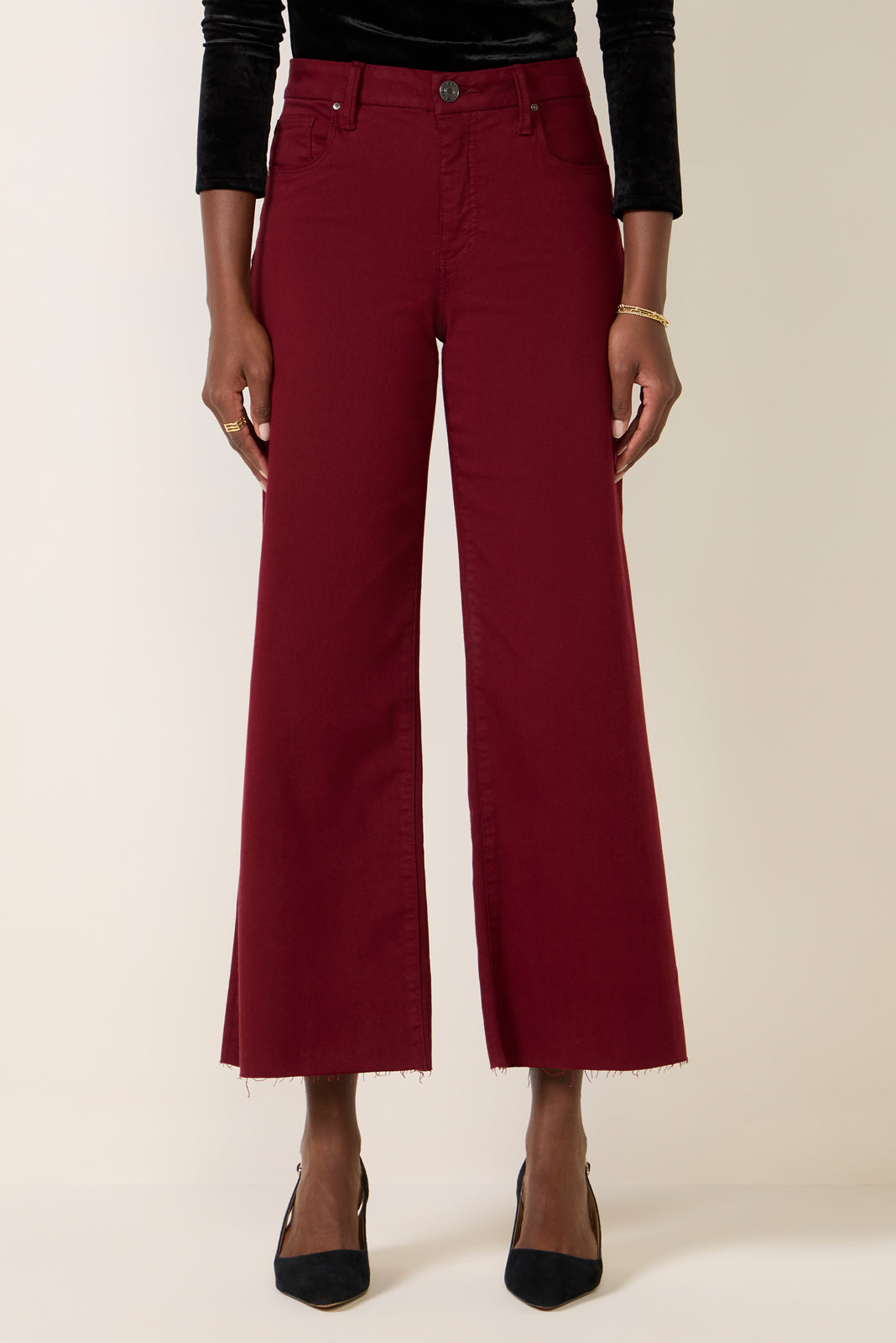 Meg Wide Leg w Raw Hem Jean