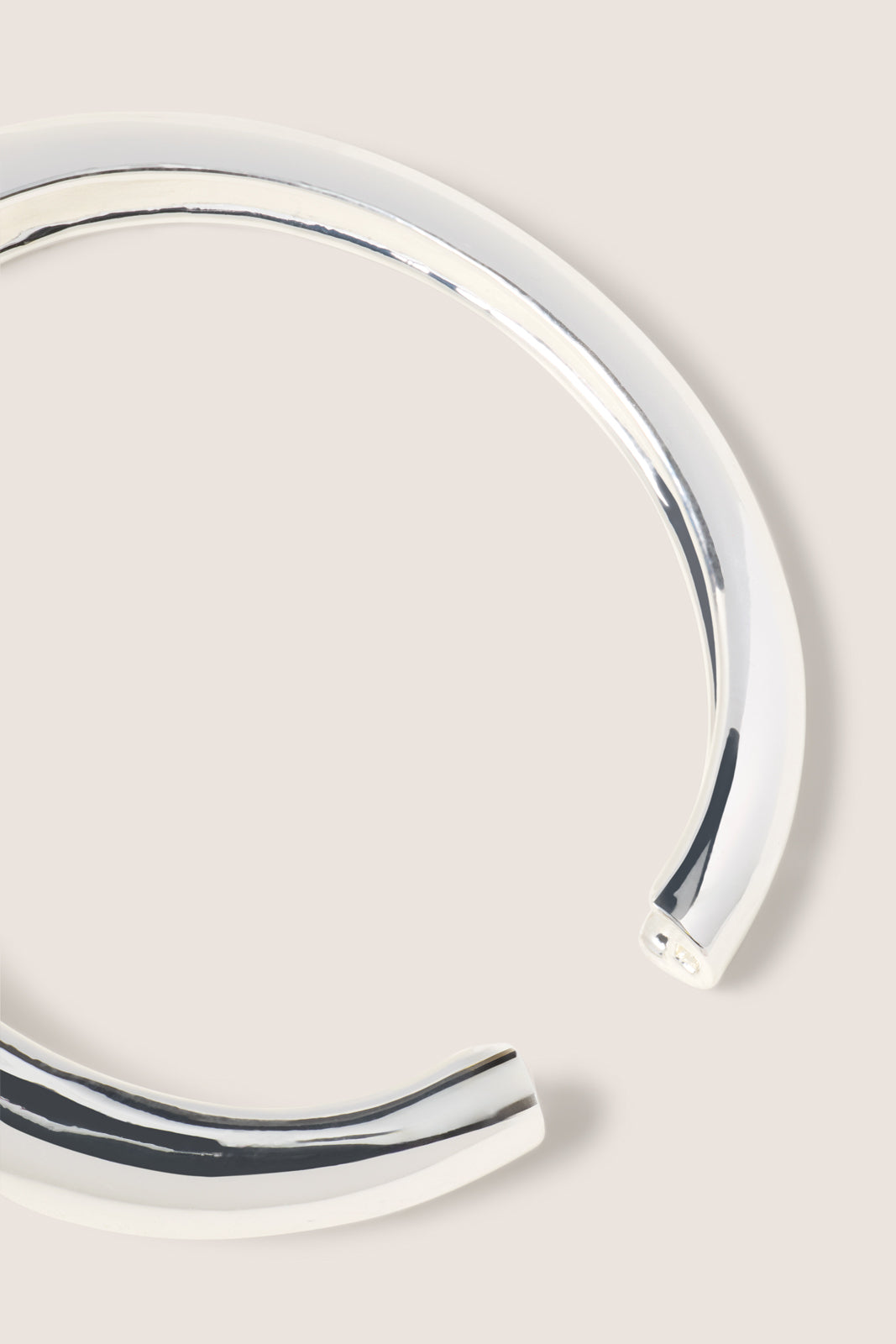 Sara Small Bangle