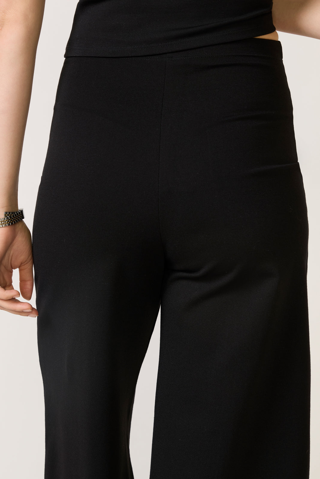 Cropped Ponte Knit Wide Leg Pant