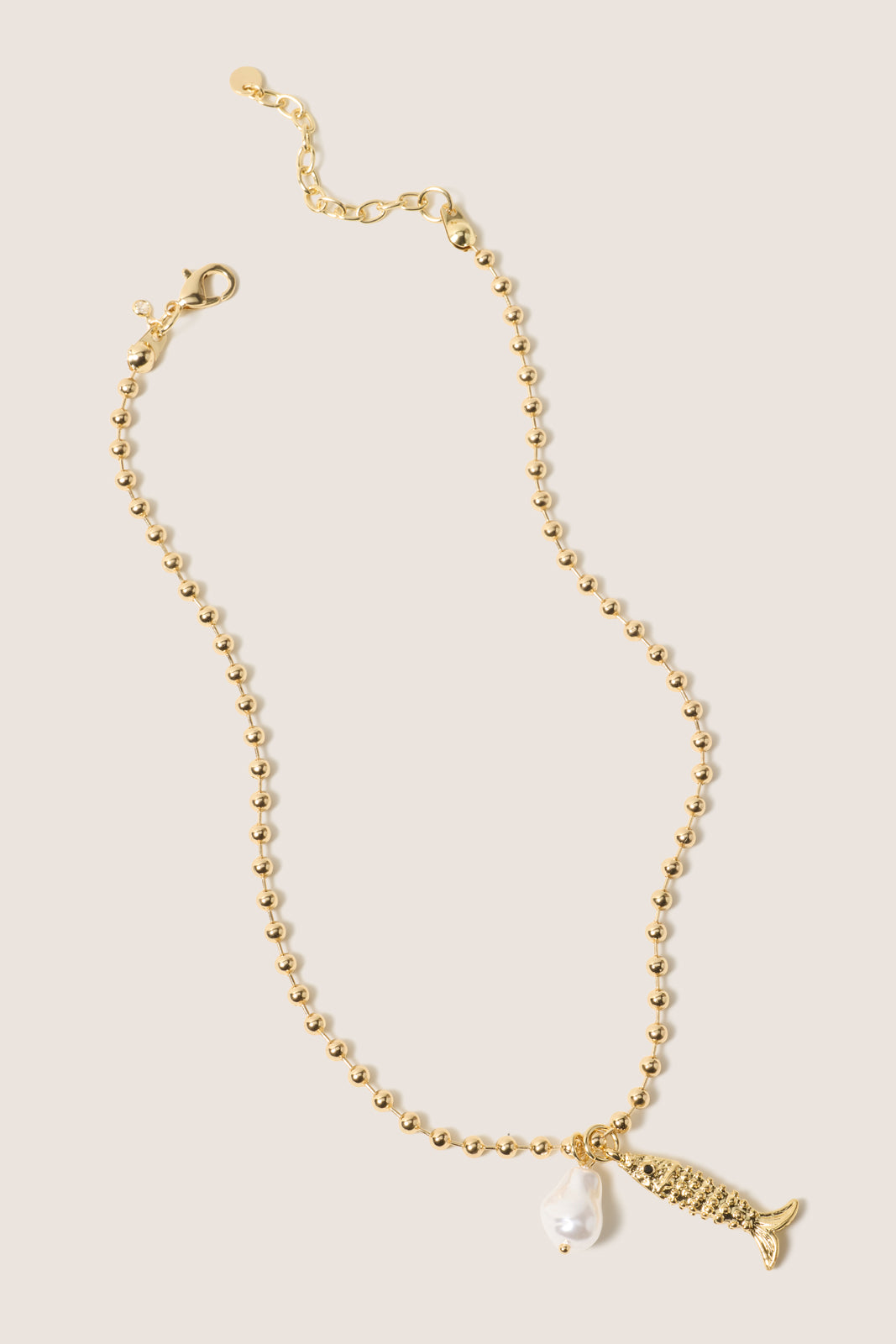 Alma Pendant Necklace