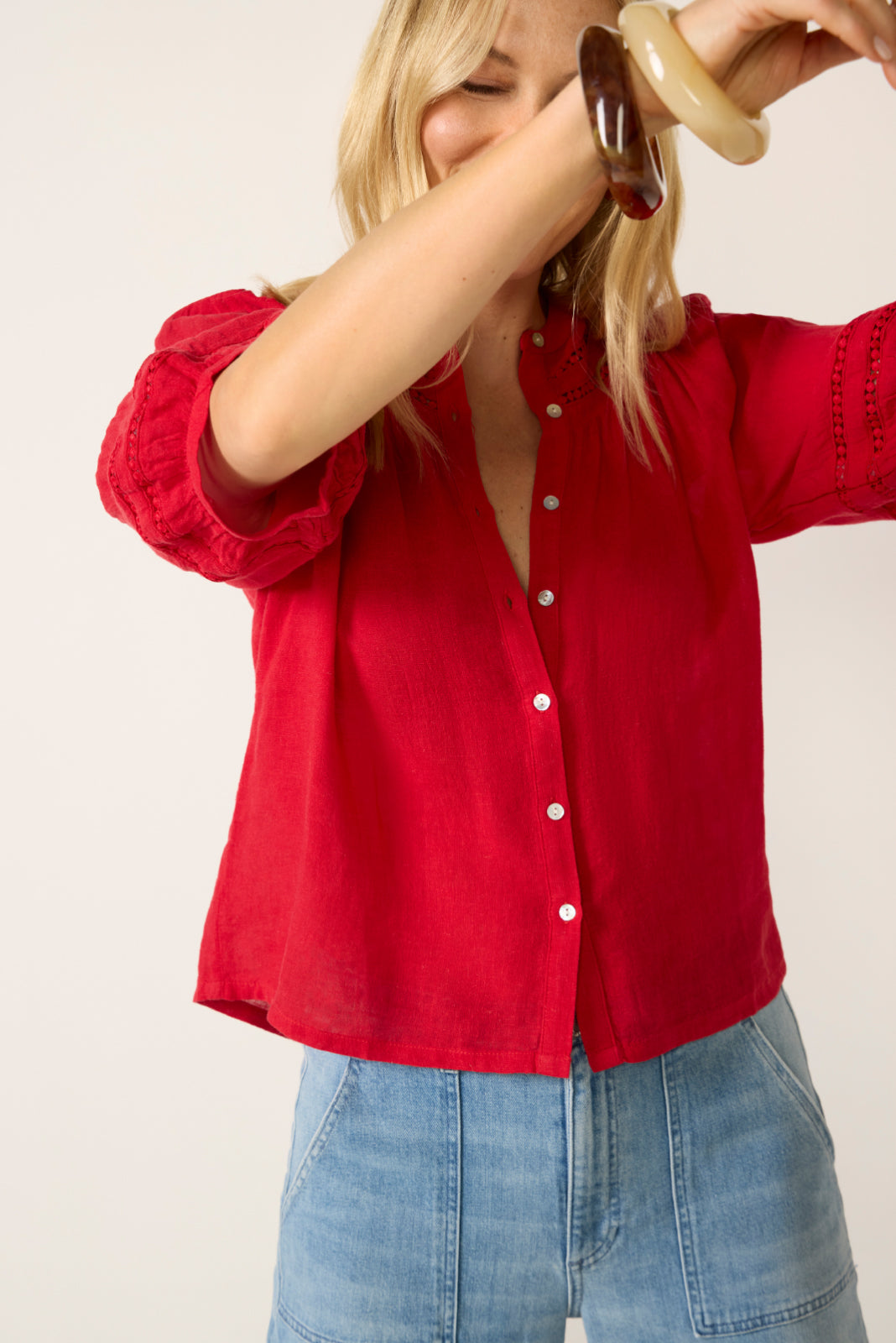 Theia Top