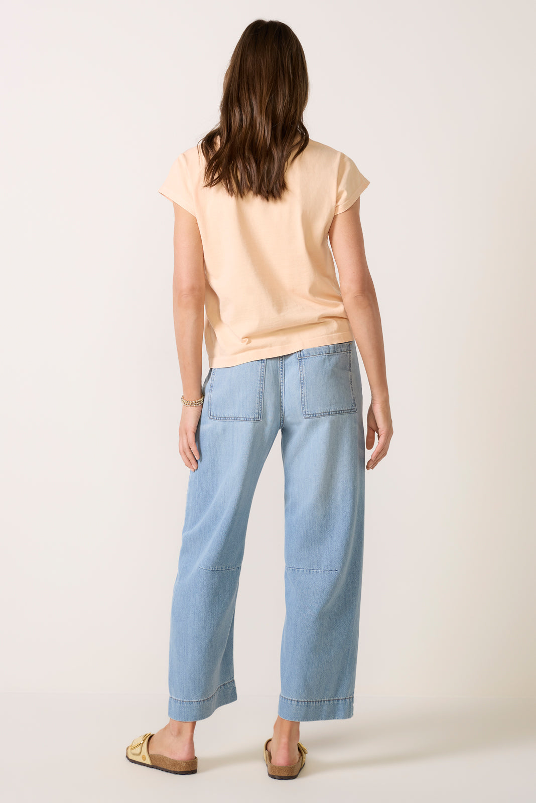 Weightless Utility Soft Barrel Jean