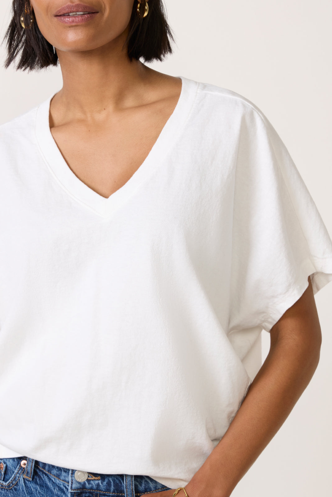 Livia Easy V Neck Top