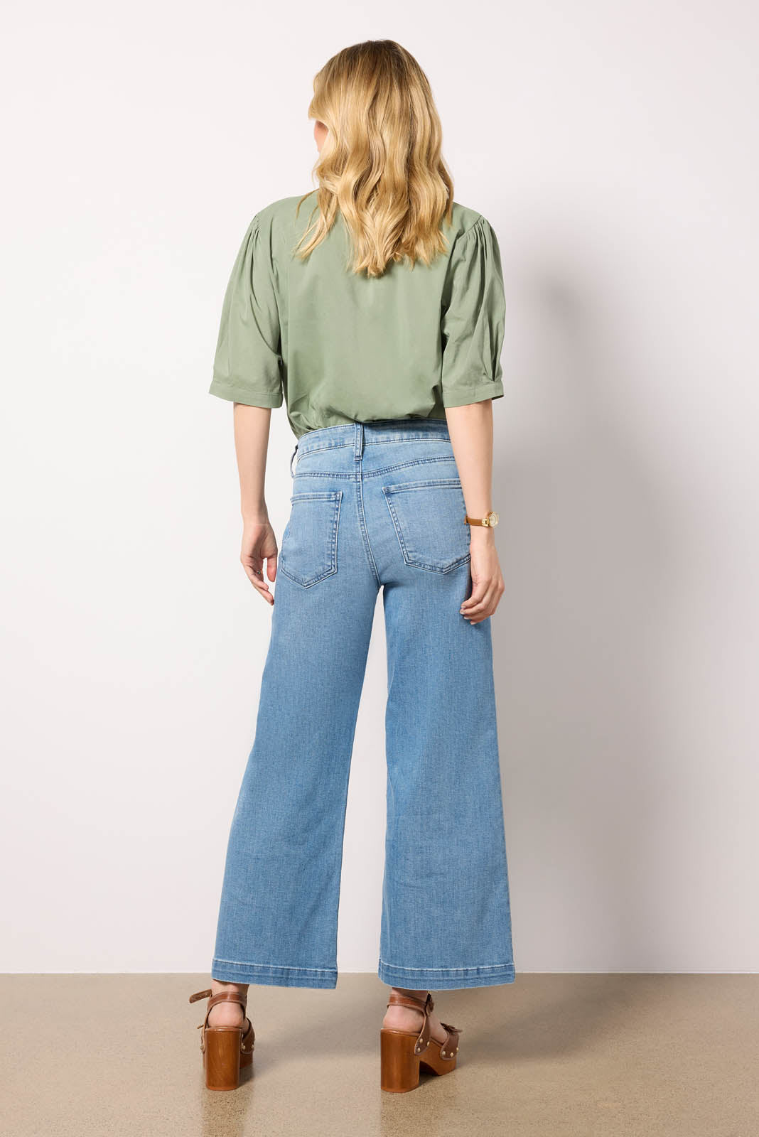 Meg w Patch Pockets