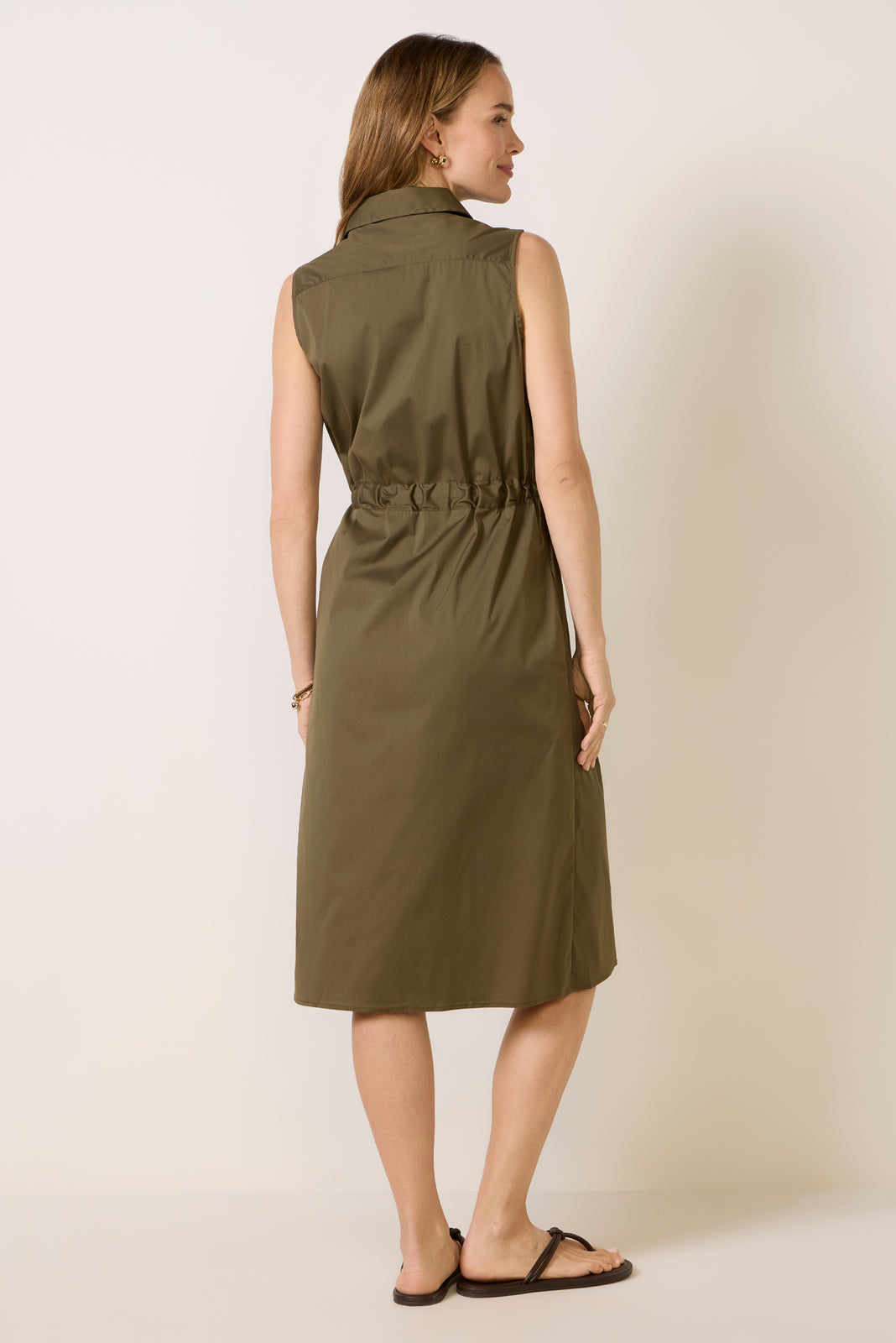 The Sleeveless Midi Dress