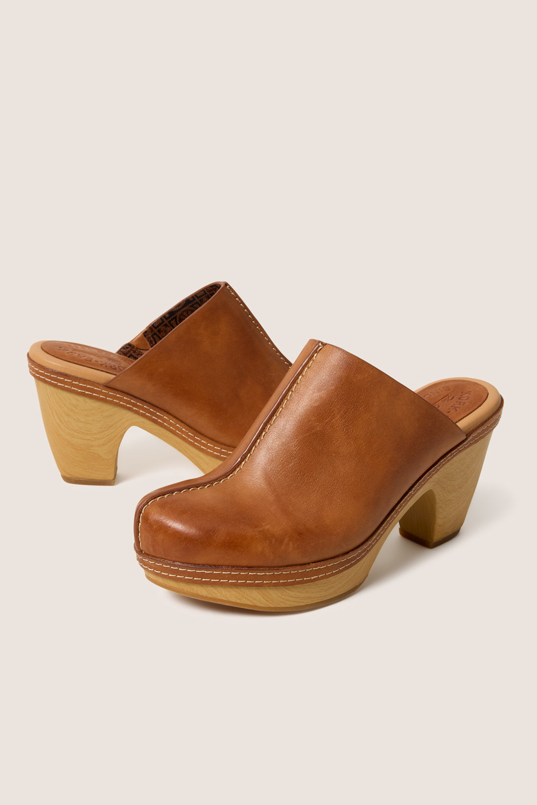 Gwendolyn Clog