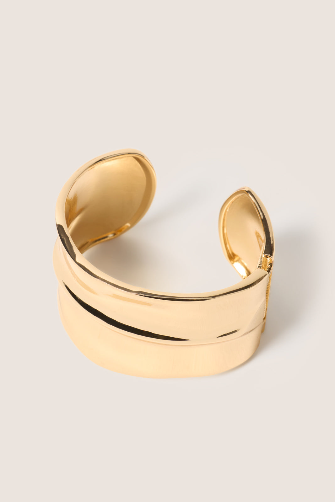 Luca Metal Cuff Bracelet