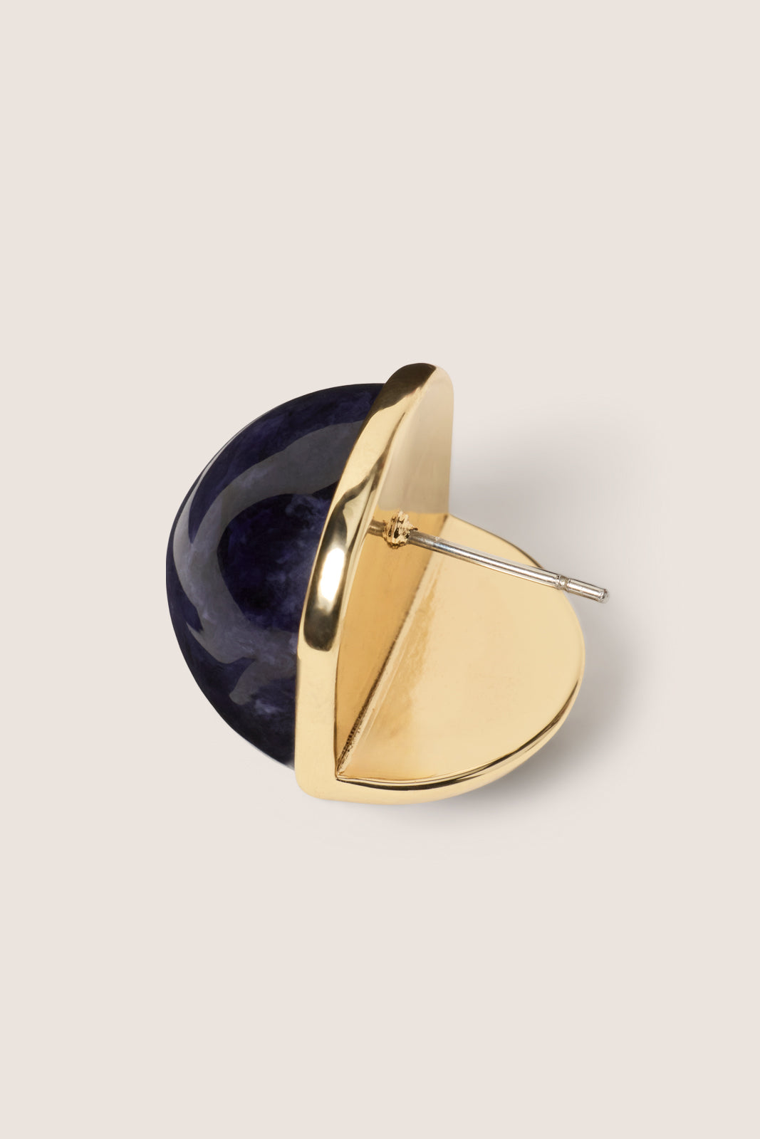 Vida Statement Earring