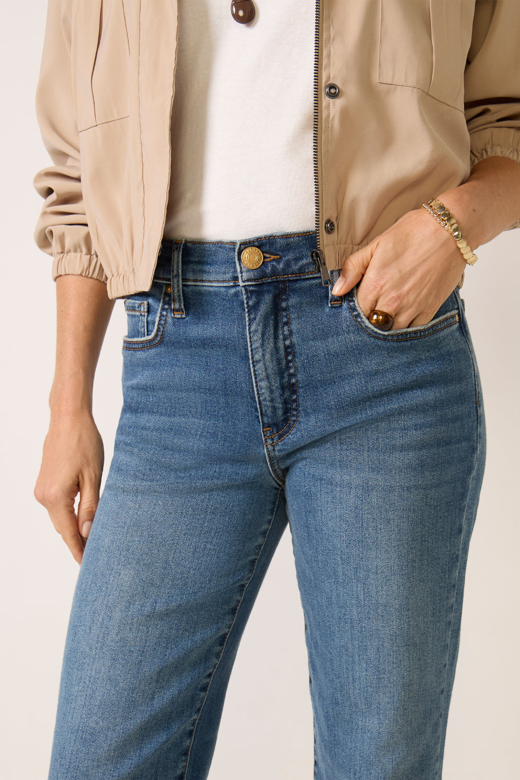 Avery Straight Jean