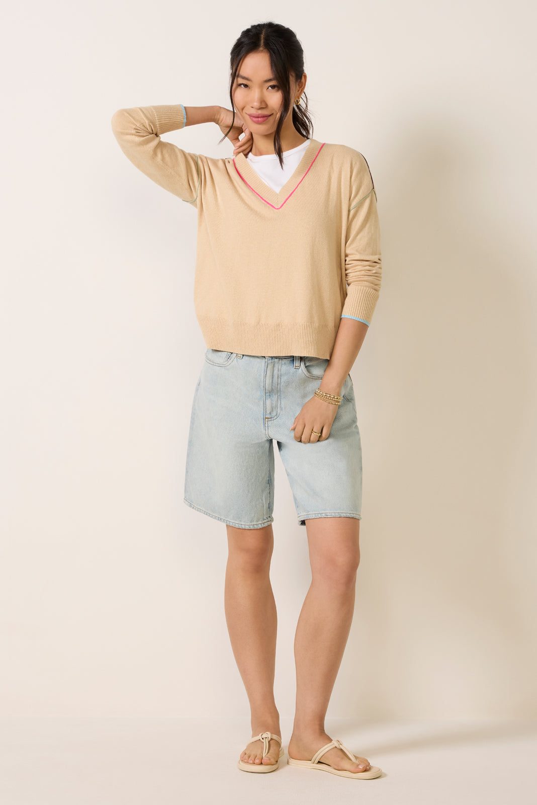 Pop Stix V Neck Pullover