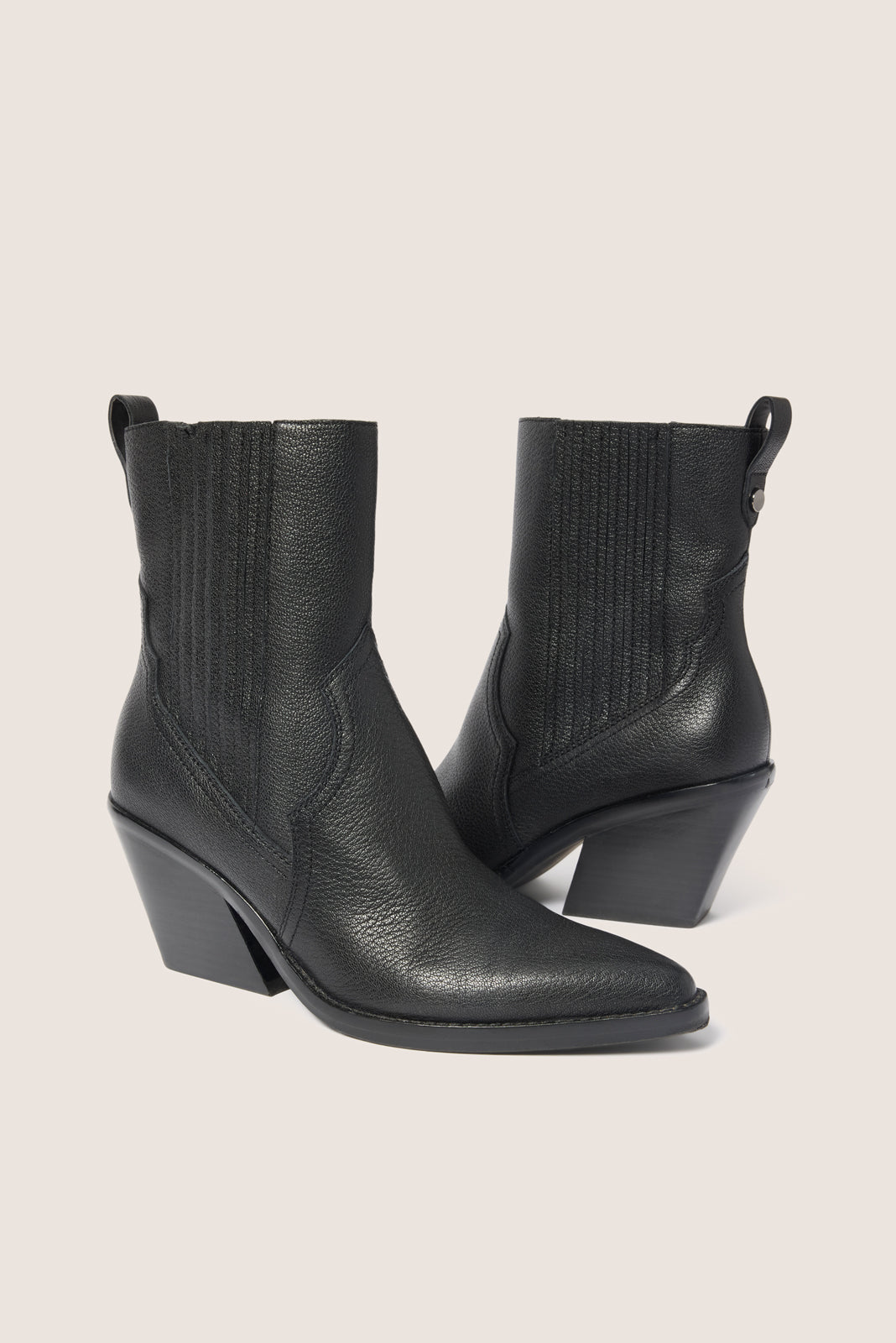 Vaydin Bootie
