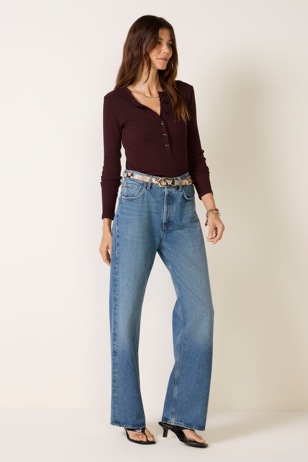 Varra Henley