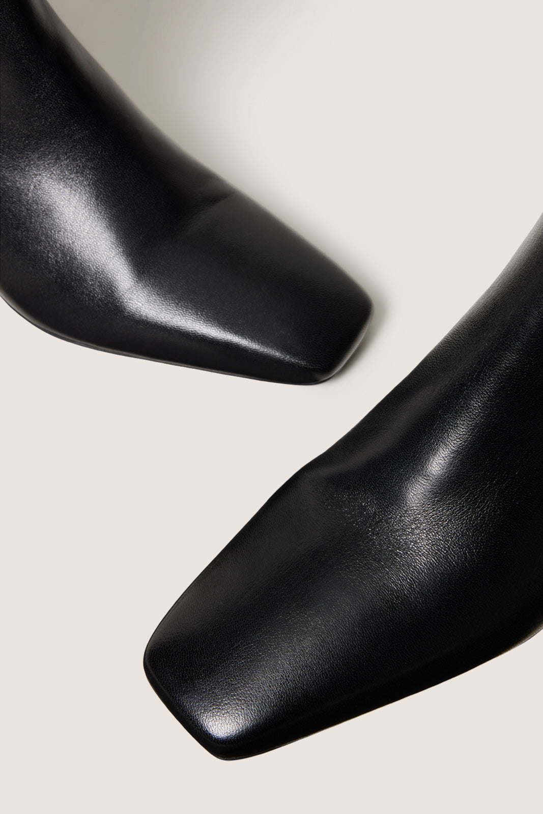 Perla Knee Boot