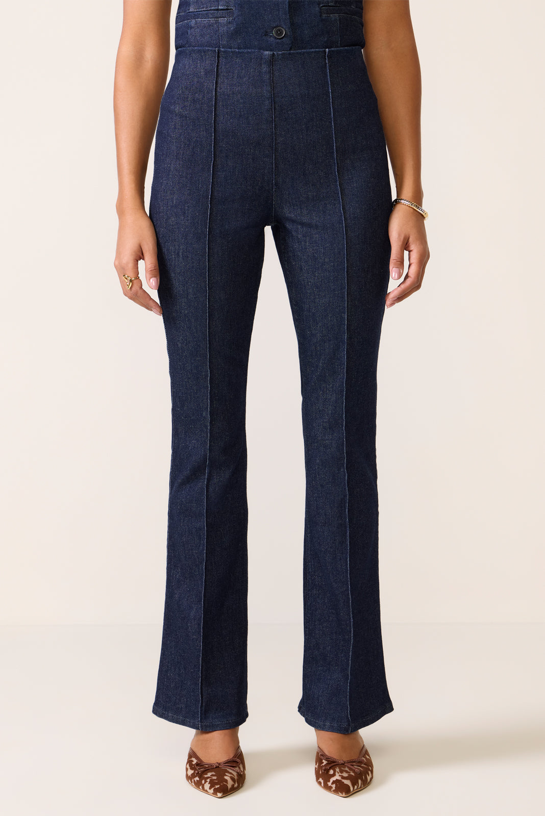 Micro Flare Jean