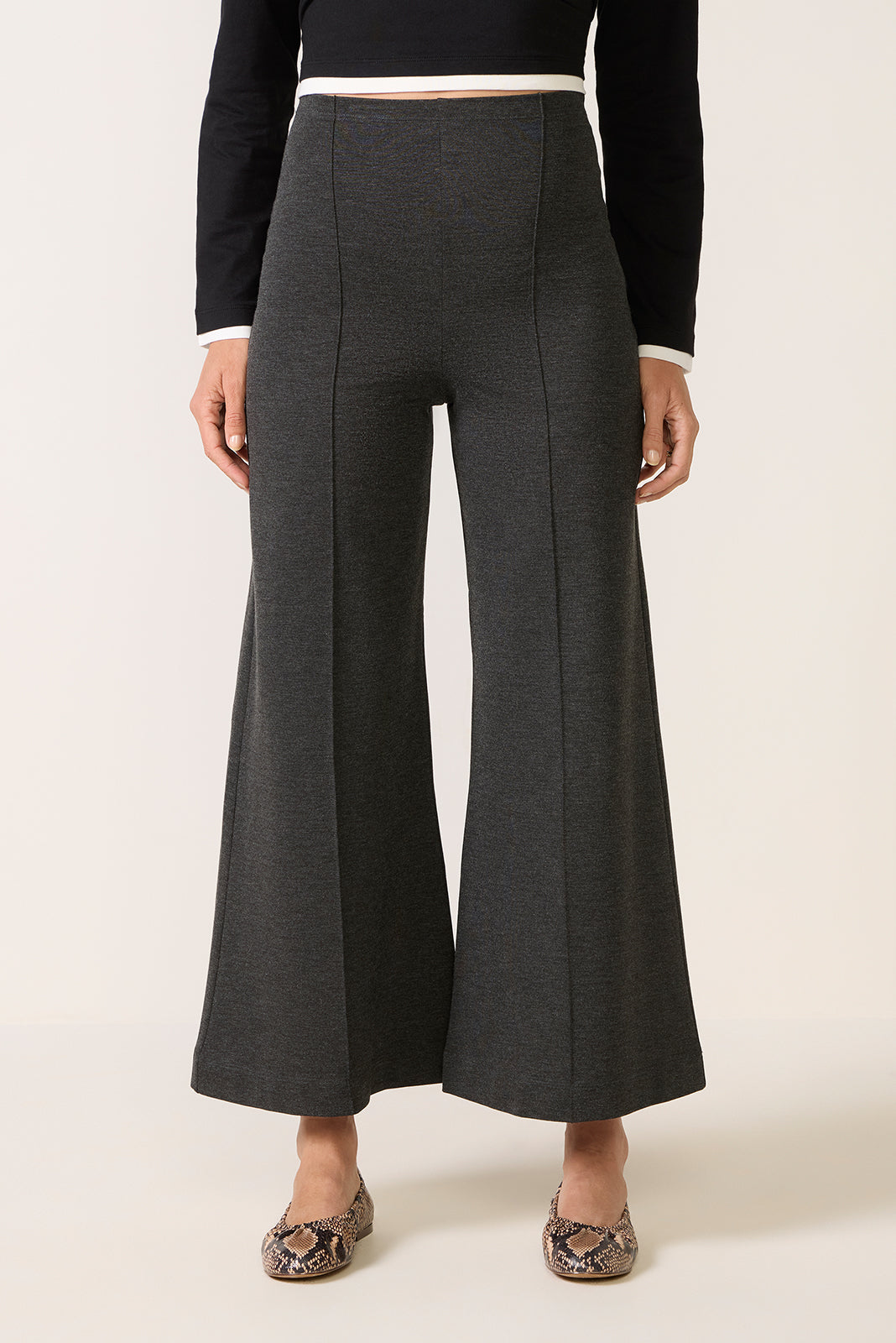 Cropped Ponte Knit Wide Leg Pant
