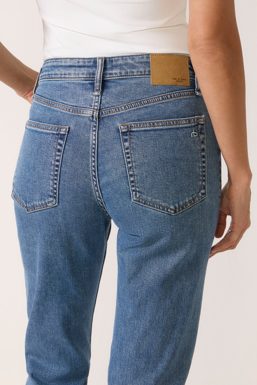 Sutton Slim Cigarette Jean