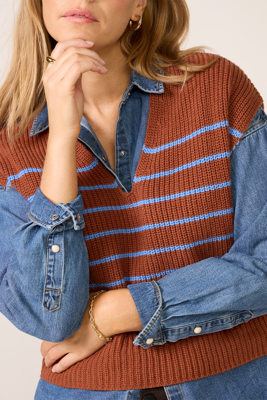 Aiden V-Neck Vest